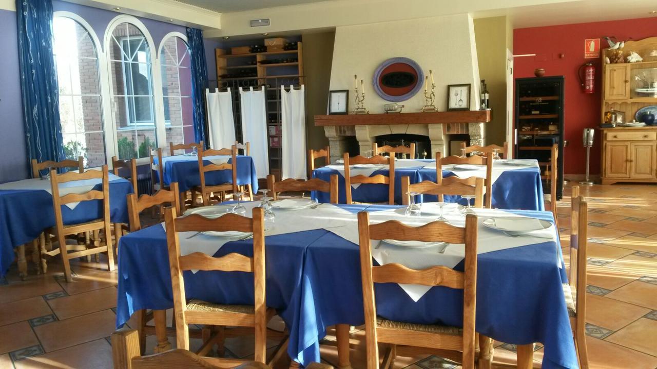 Hotel Casa Fernando II Рельяйо Экстерьер фото